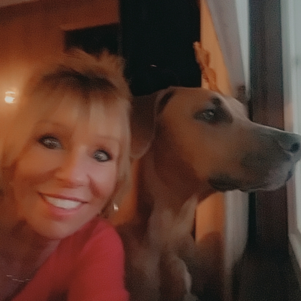 Meet your Posher, Danita